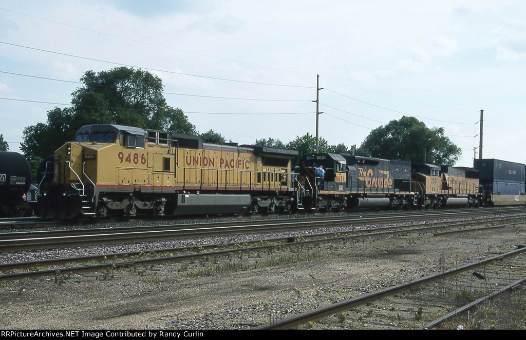 UP 9486 at Clinton